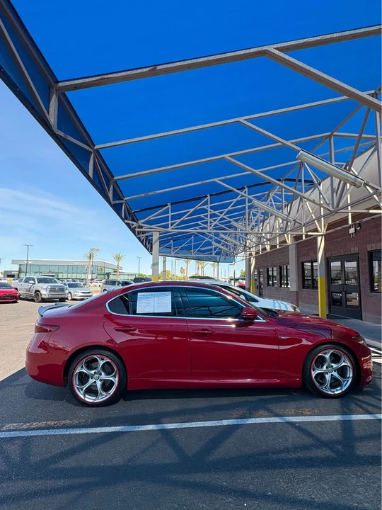 2023 Alfa Romeo Giulia - Image 4 of 14