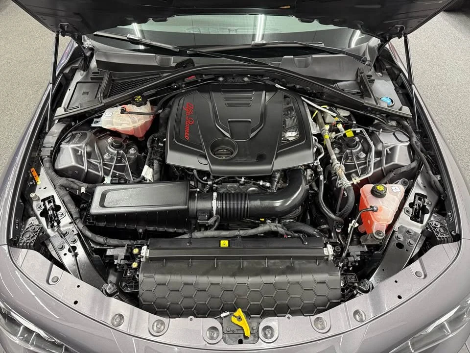 2023 Alfa Romeo Giulia - Image 18 of 18