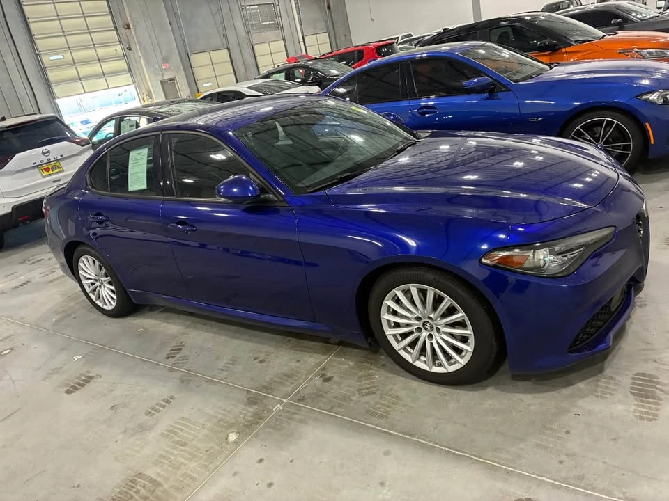 2023 Alfa Romeo Giulia - Image 3 of 6