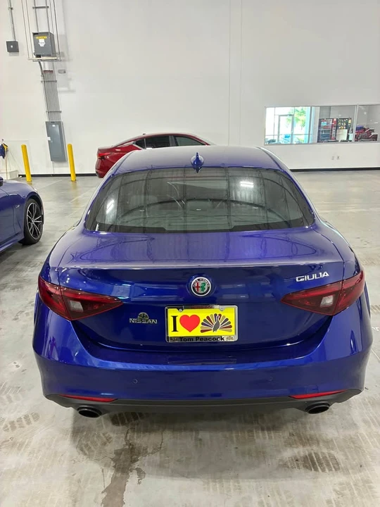 2023 Alfa Romeo Giulia - Image 5 of 6