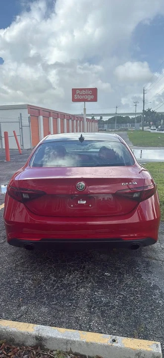 2023 Alfa Romeo Giulia - Image 5 of 8