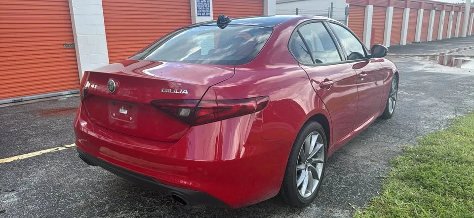 2023 Alfa Romeo Giulia - Image 2 of 8