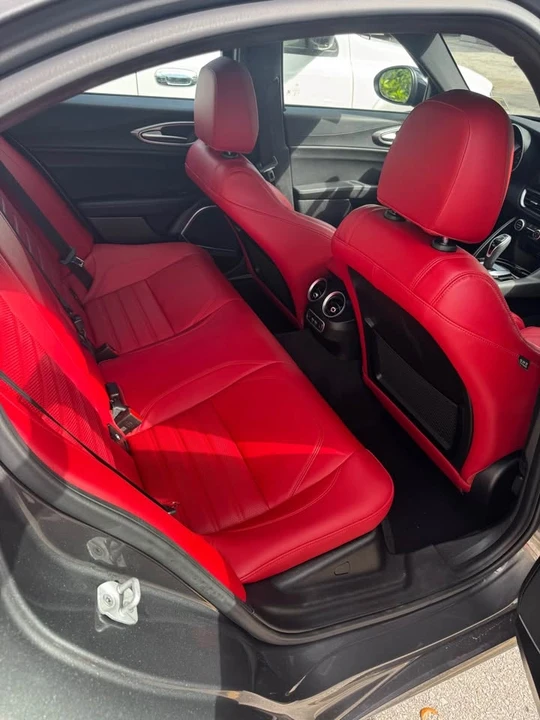 2023 Alfa Romeo Giulia - Image 10 of 12