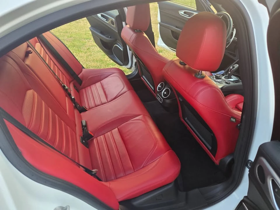 2023 Alfa Romeo Giulia - Image 8 of 20