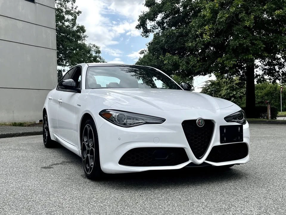 2023 Alfa Romeo Giulia - Image 7 of 19