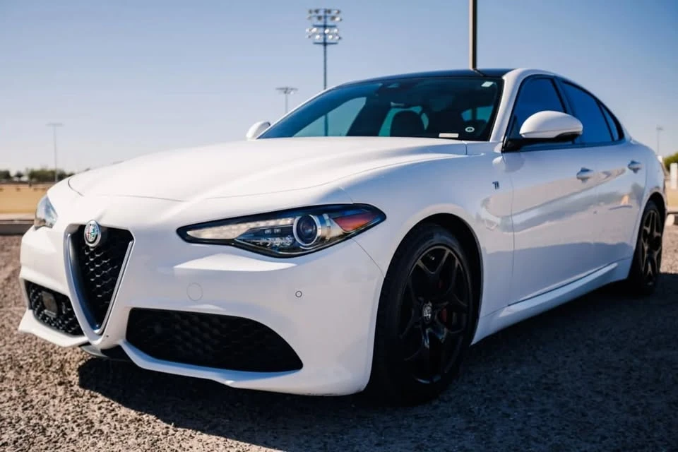 2023 Alfa Romeo Giulia - Image 3 of 20