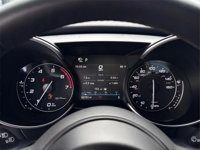 2023 Alfa Romeo Giulia - Image 11 of 20