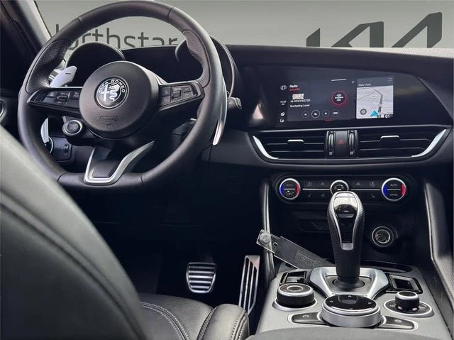 2023 Alfa Romeo Giulia - Image 19 of 20