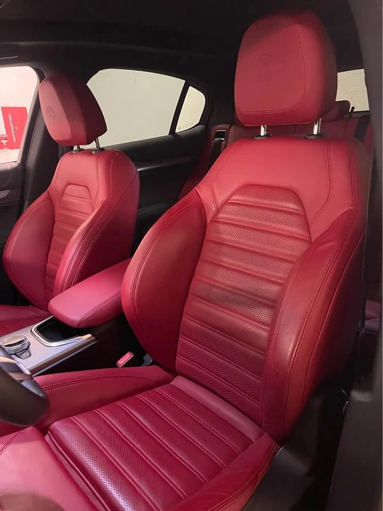 2023 Alfa Romeo Stelvio - Image 10 of 18