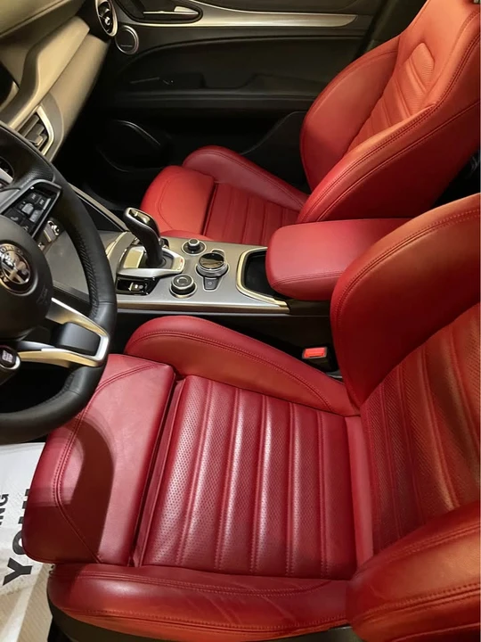2023 Alfa Romeo Stelvio - Image 9 of 18