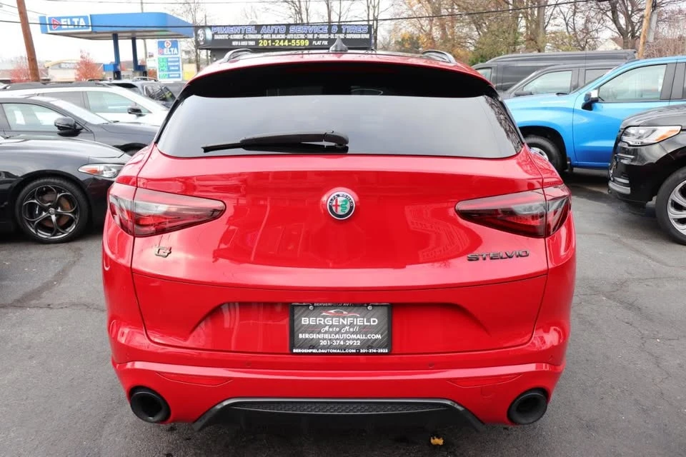 2023 Alfa Romeo Stelvio - Image 4 of 20
