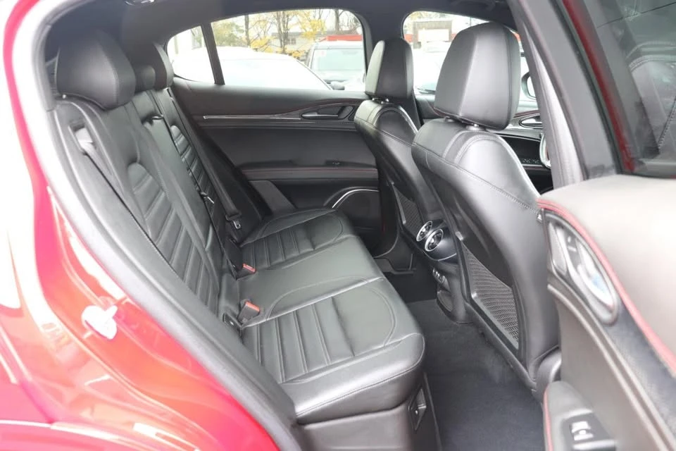 2023 Alfa Romeo Stelvio - Image 13 of 20