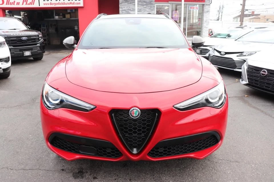 2023 Alfa Romeo Stelvio - Image 8 of 20