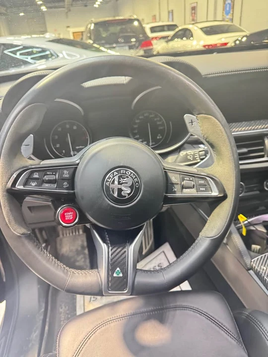 2023 Alfa Romeo Stelvio - Image 4 of 7