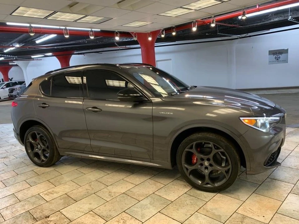 2023 Alfa Romeo Stelvio - Image 5 of 20