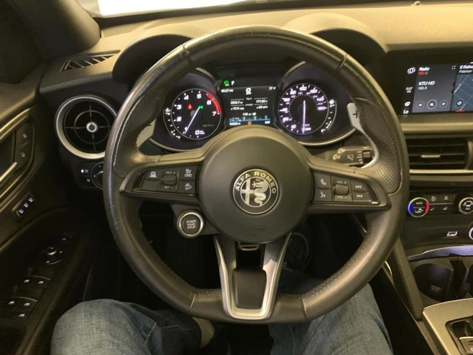 2023 Alfa Romeo Stelvio - Image 8 of 20