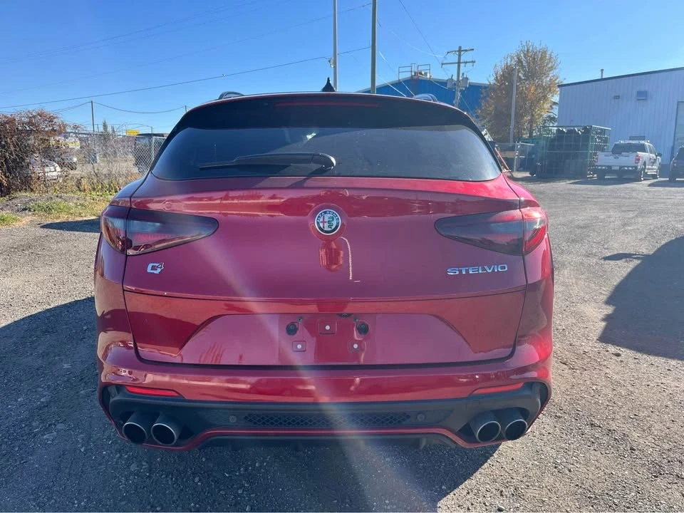 2023 Alfa Romeo Stelvio - Image 4 of 13