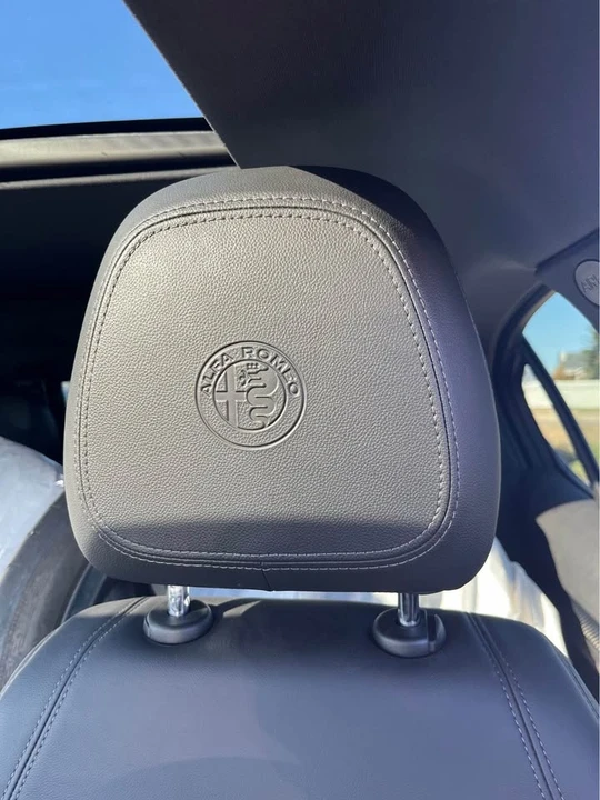 2023 Alfa Romeo Stelvio - Image 8 of 13