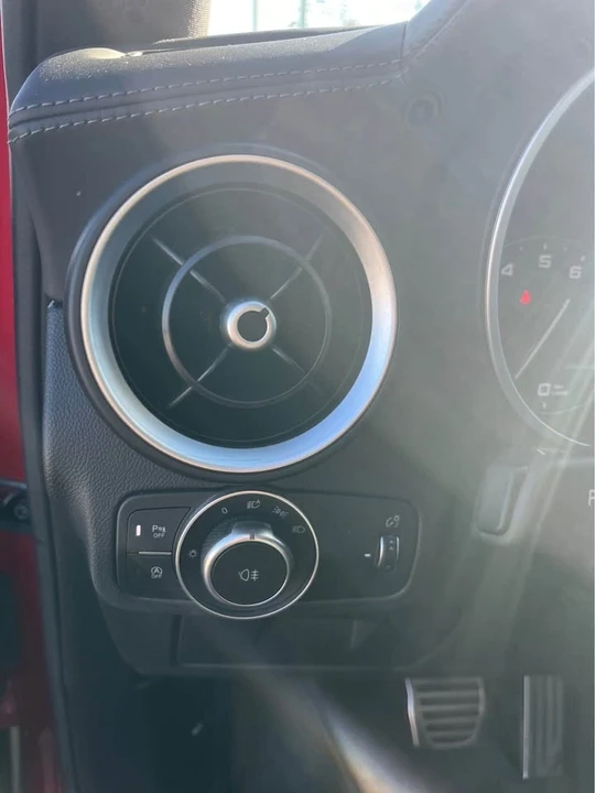 2023 Alfa Romeo Stelvio - Image 10 of 13