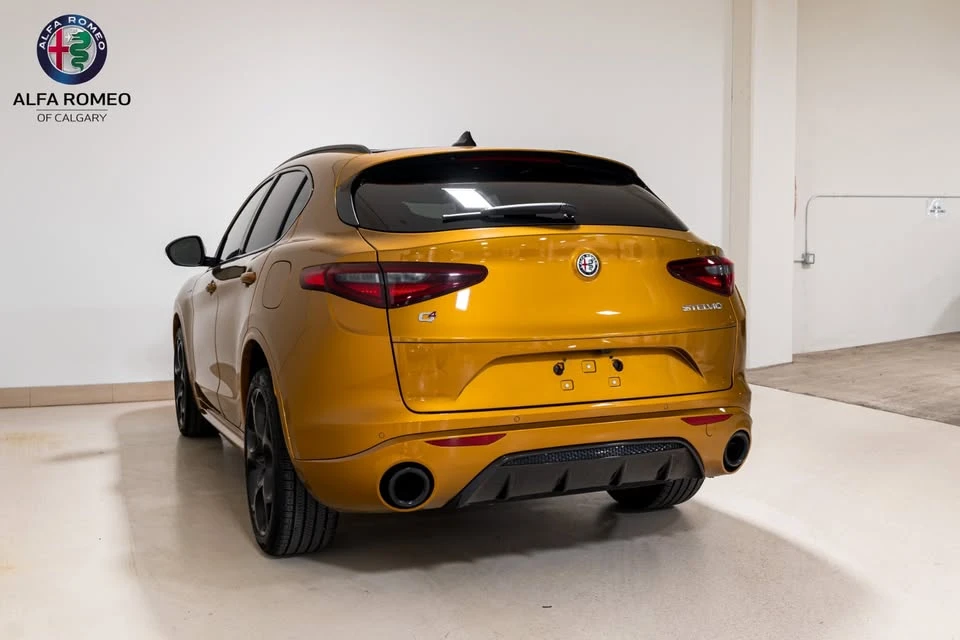 2023 Alfa Romeo Stelvio - Image 7 of 9