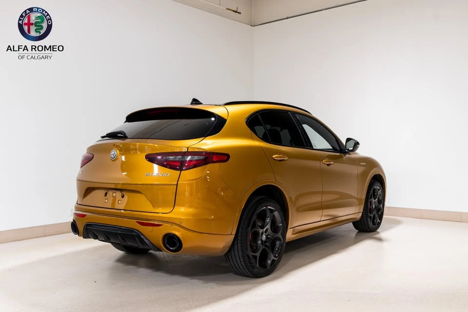 2023 Alfa Romeo Stelvio - Image 5 of 9
