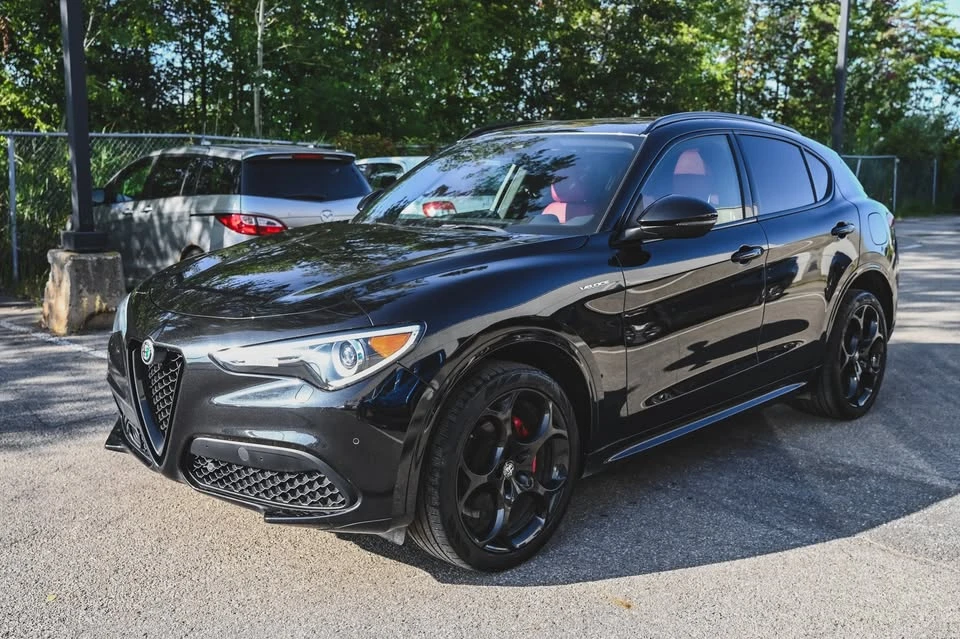 2023 Alfa Romeo Stelvio - Image 2 of 10