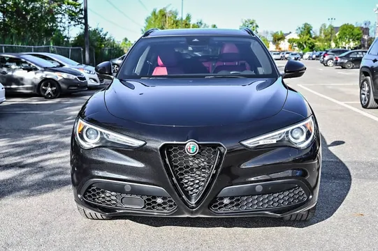 2023 Alfa Romeo Stelvio Veloce