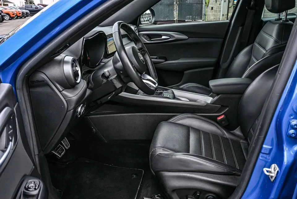 2023 Alfa Romeo Tonale - Image 3 of 11