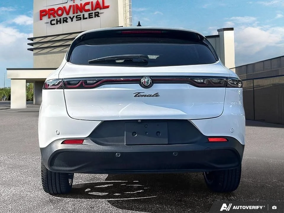 2023 Alfa Romeo Tonale - Image 5 of 17