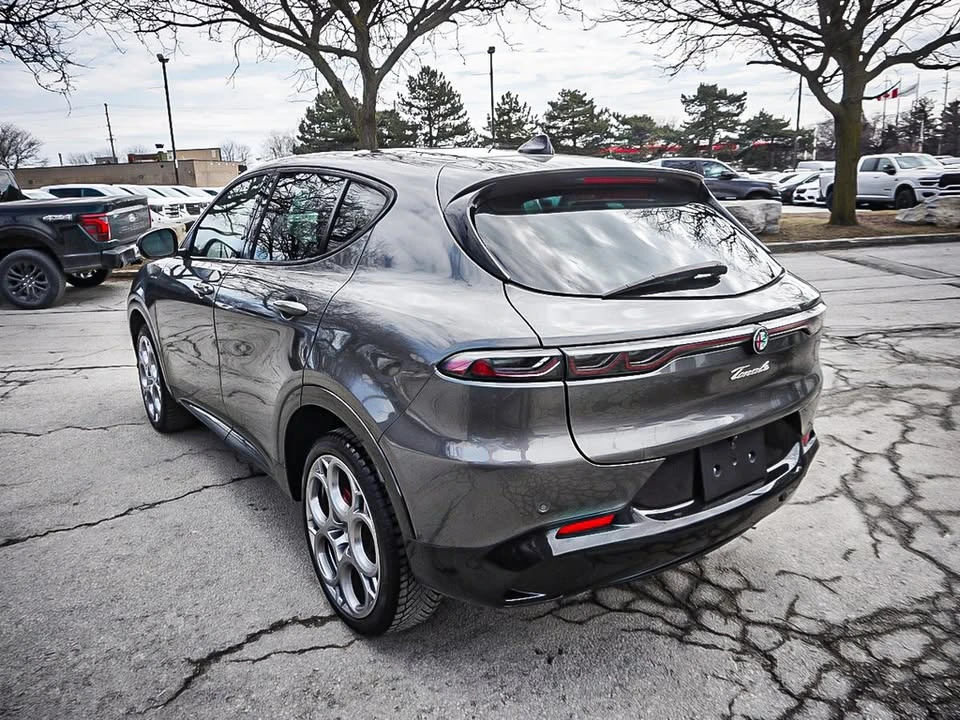 2023 Alfa Romeo Tonale - Image 3 of 12