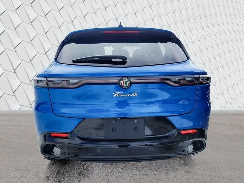2023 Alfa Romeo Tonale - Image 5 of 19