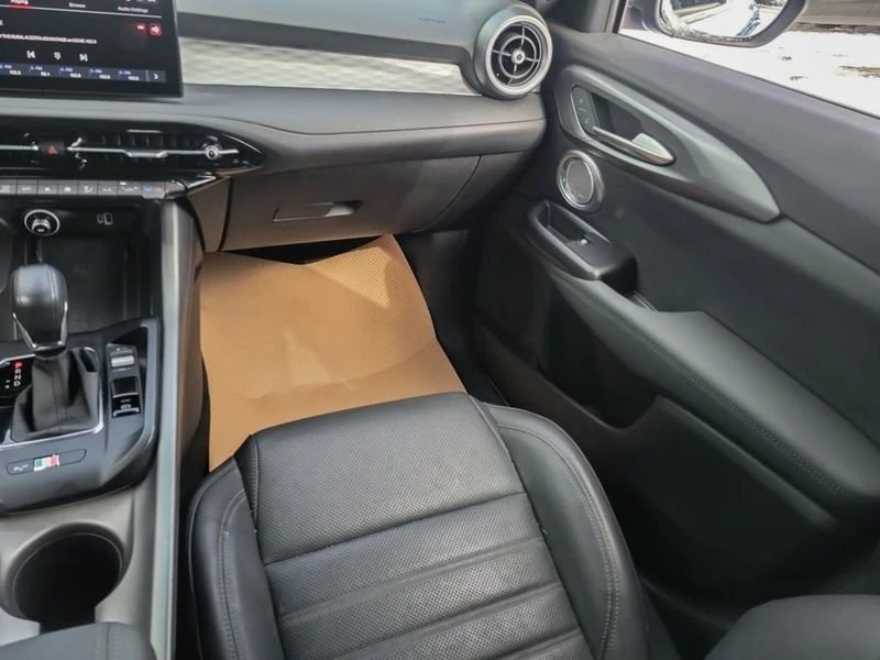 2023 Alfa Romeo Tonale - Image 19 of 19