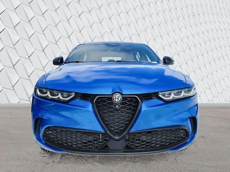 2023 Alfa Romeo Tonale - Image 2 of 19