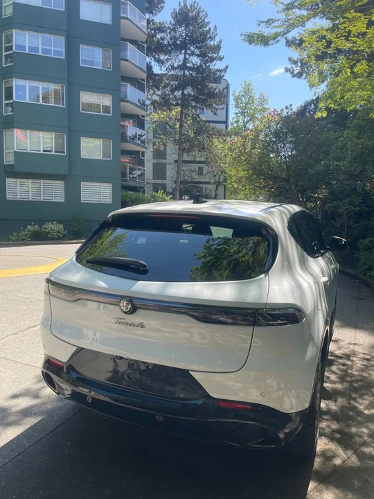 2023 Alfa Romeo Tonale - Image 5 of 10