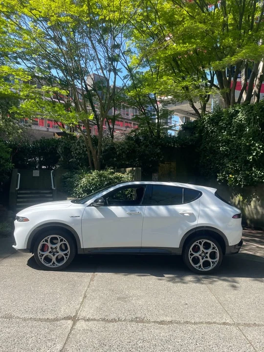 2023 Alfa Romeo Tonale - Image 3 of 10