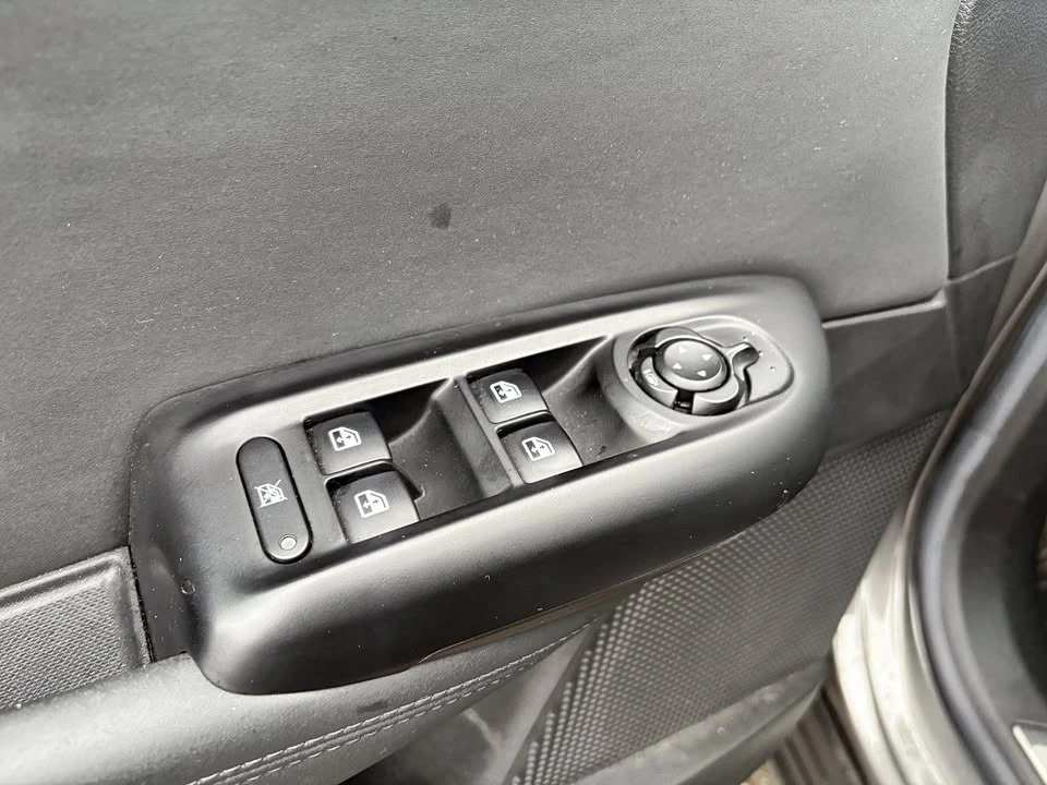 2023 Alfa Romeo Tonale - Image 9 of 15