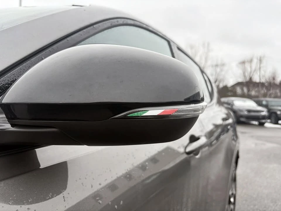 2023 Alfa Romeo Tonale - Image 10 of 20