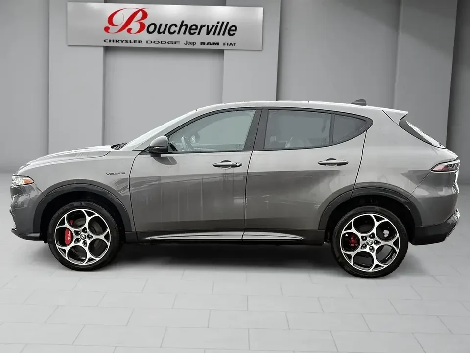 2023 Alfa Romeo Tonale - Image 5 of 20