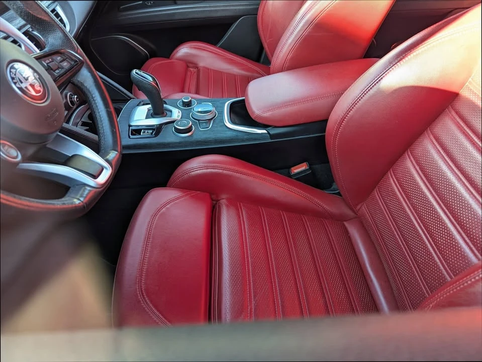 2023 Alfa Romeo Stelvio - Image 14 of 19