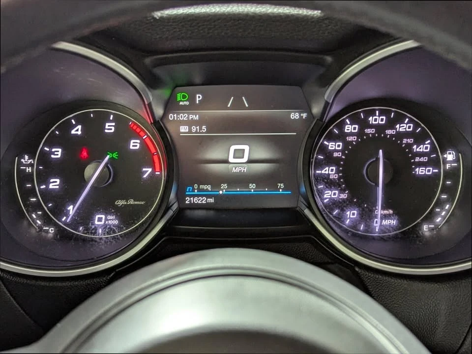 2023 Alfa Romeo Stelvio - Image 16 of 19