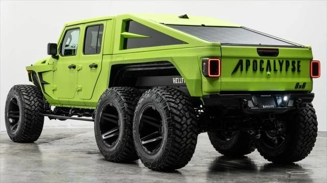 2023 Jeep JT Gladiator - Image 11 of 21