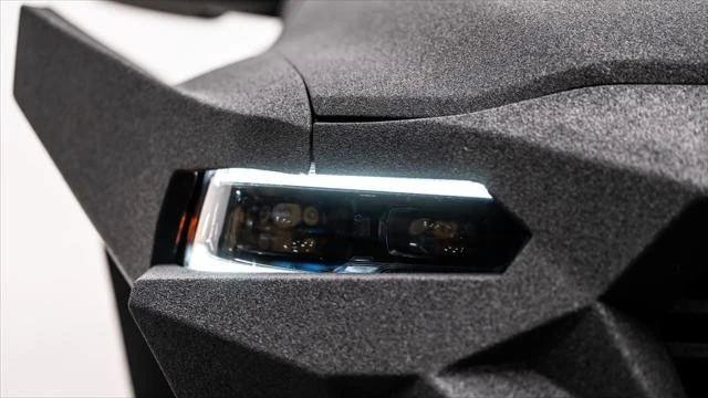 2023 Ram 1500 - Image 14 of 31