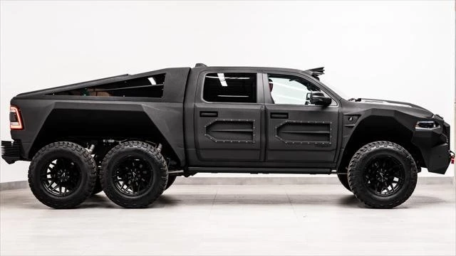 2023 Ram 1500 - Image 4 of 31