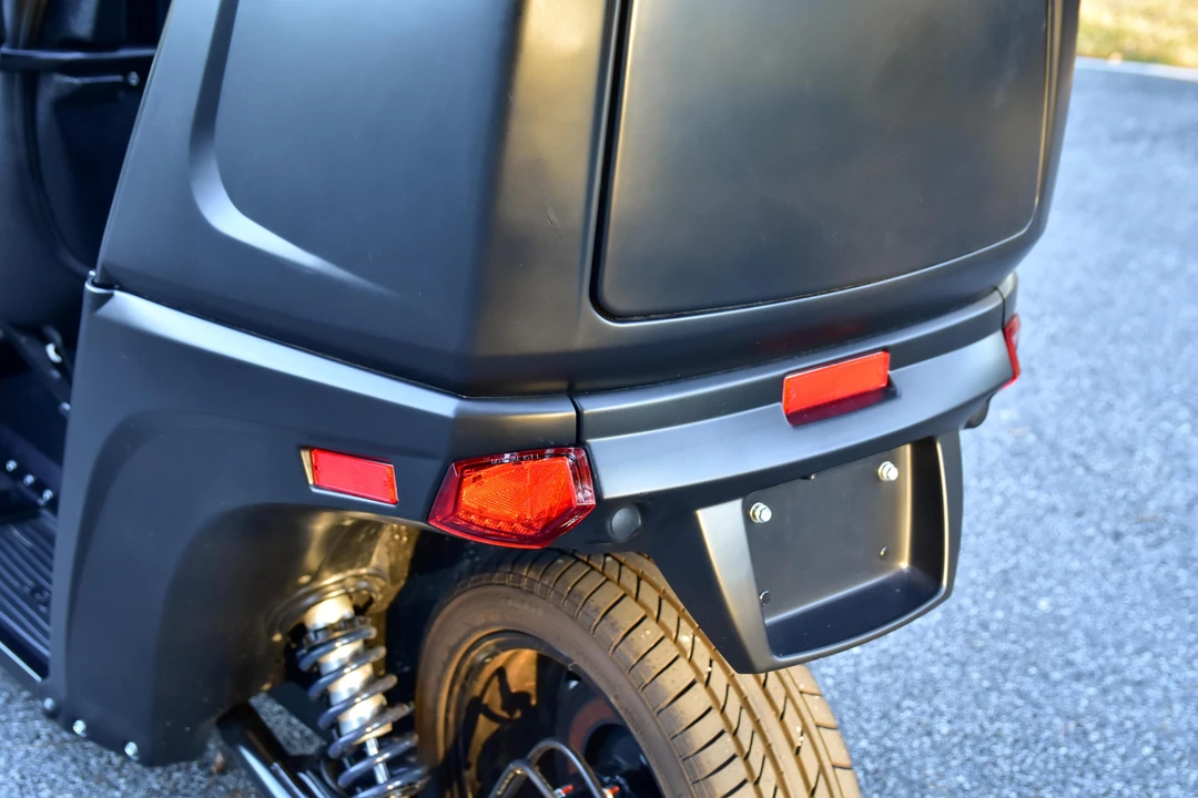 2023 Arcimoto - Image 23 of 31
