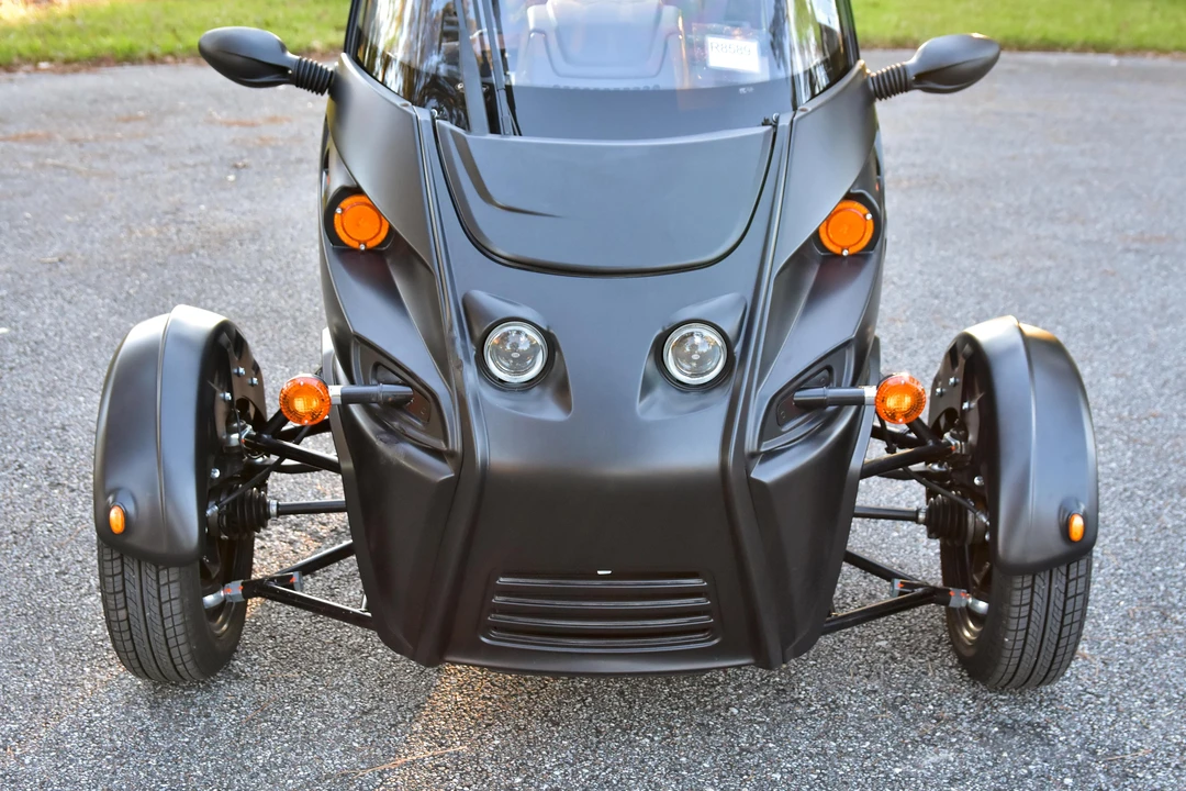 2023 Arcimoto - Image 15 of 31
