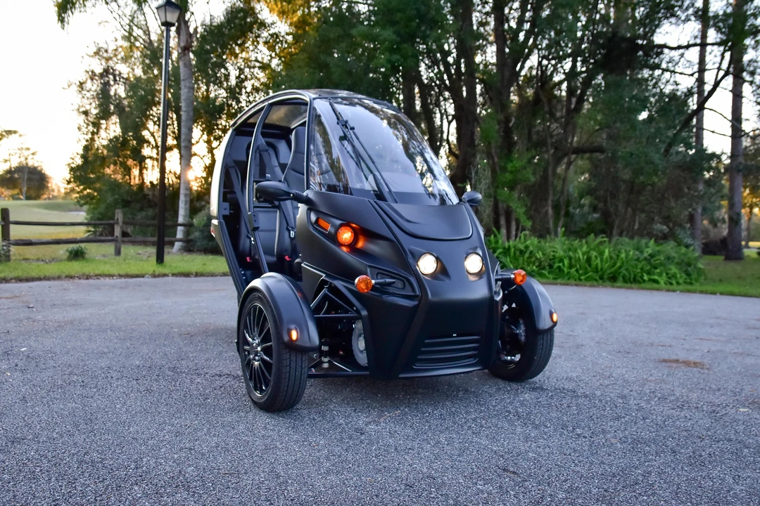 2023 Arcimoto - Image 13 of 31