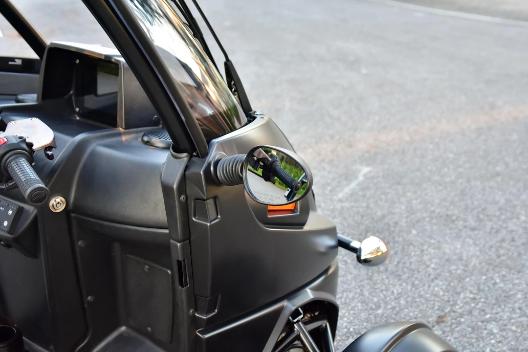2023 Arcimoto - Image 28 of 31