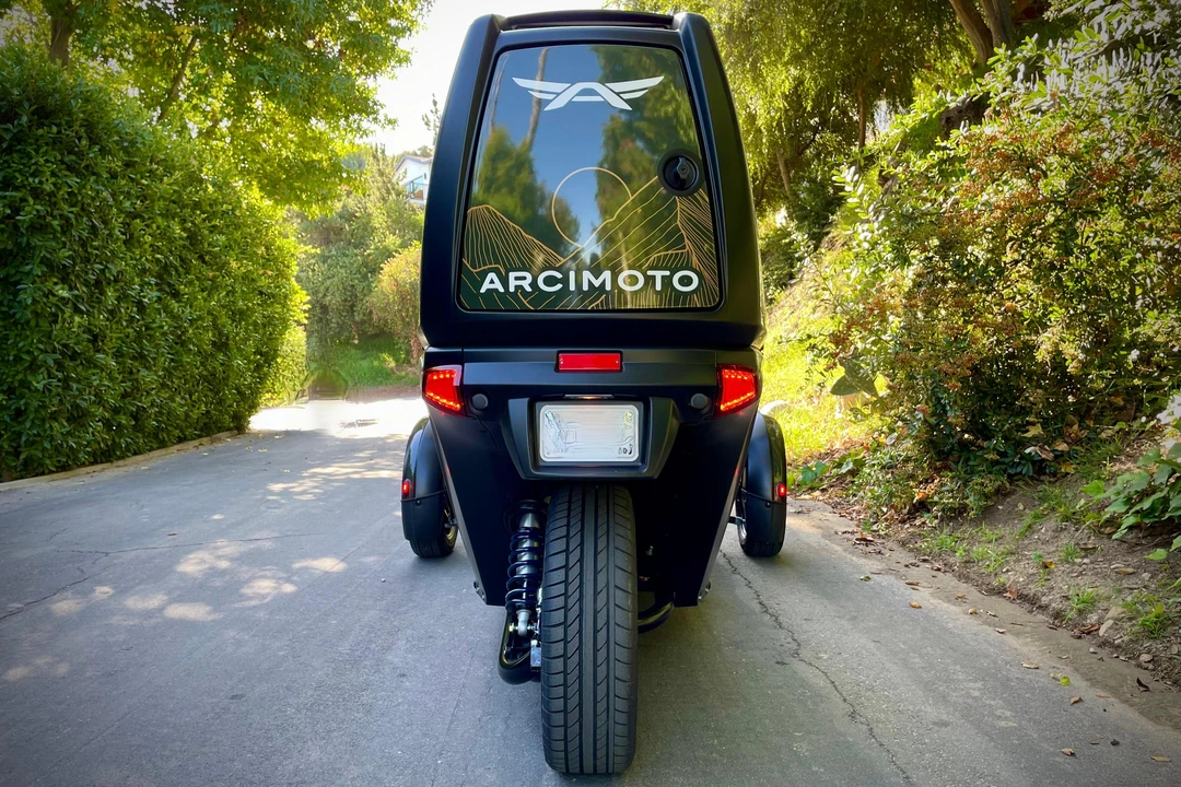 2023 Arcimoto - Image 5 of 31