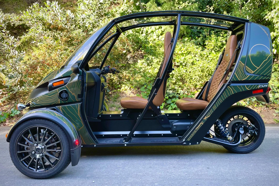 2023 Arcimoto - Image 3 of 31