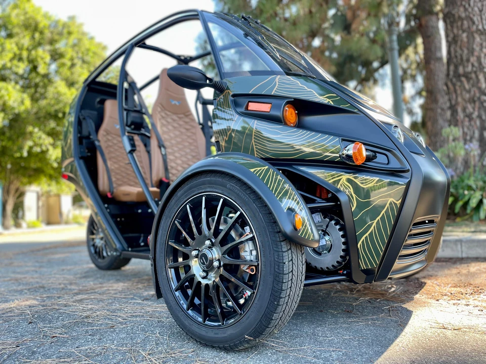 2023 Arcimoto - Image 11 of 31